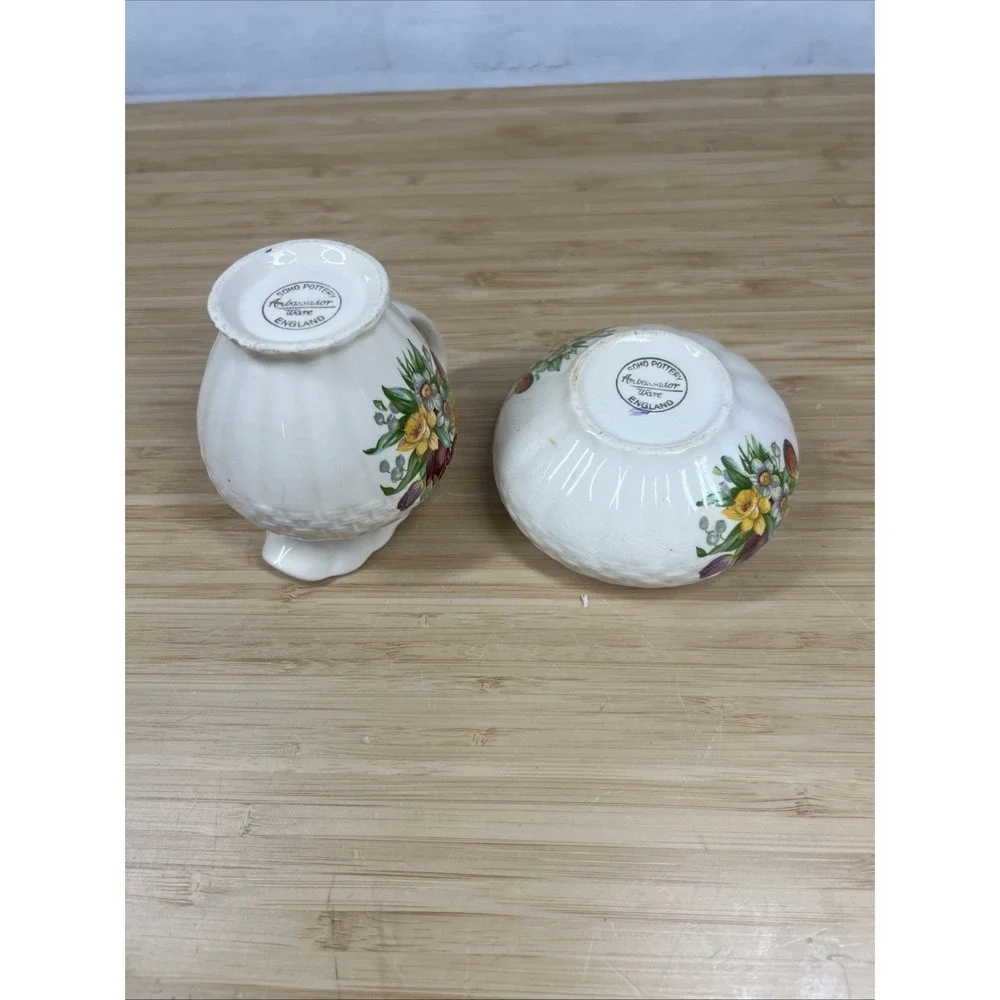 Soho Pottery Ambassador Ware Creamer & Sugar‎ Bowl Set England Vintage